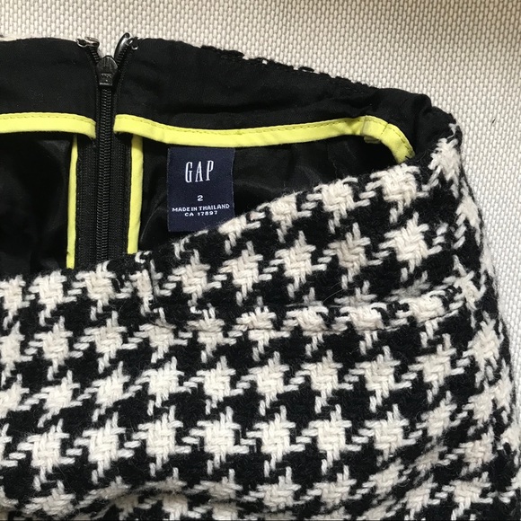 Vintage herringbone mini skirt - Picture 3 of 3